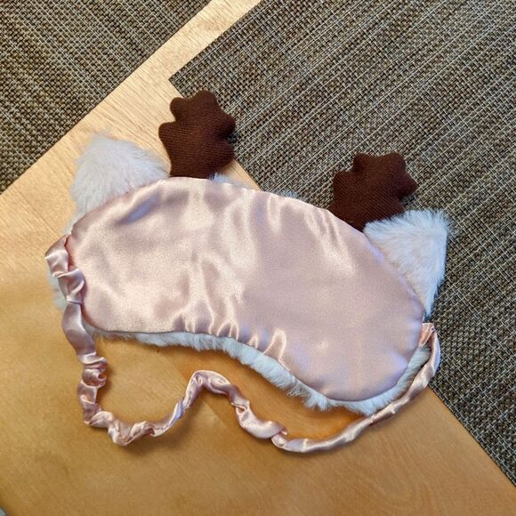NEW Reindeer Sleep Mask - Picture 3 of 4